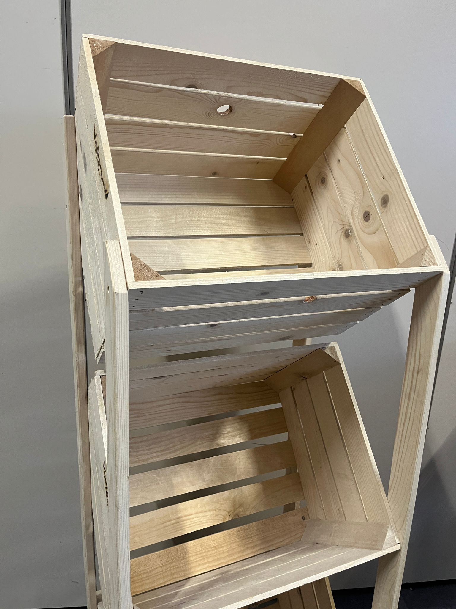 Présentoir bac de rangement multi-usages – H157,5 cm – Image 6