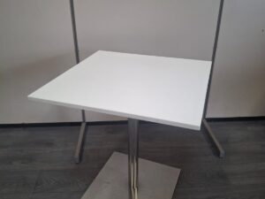 Table de réunion / Réfectoire 70×70 cm