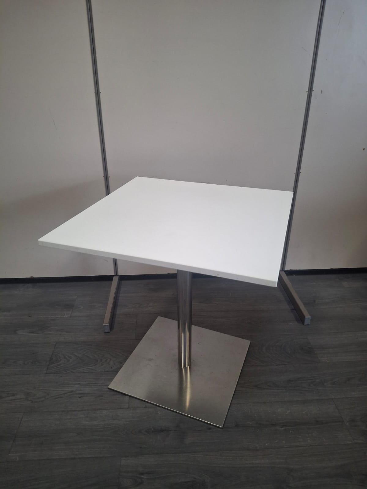 Table de réunion / Réfectoire 70x70 cm
