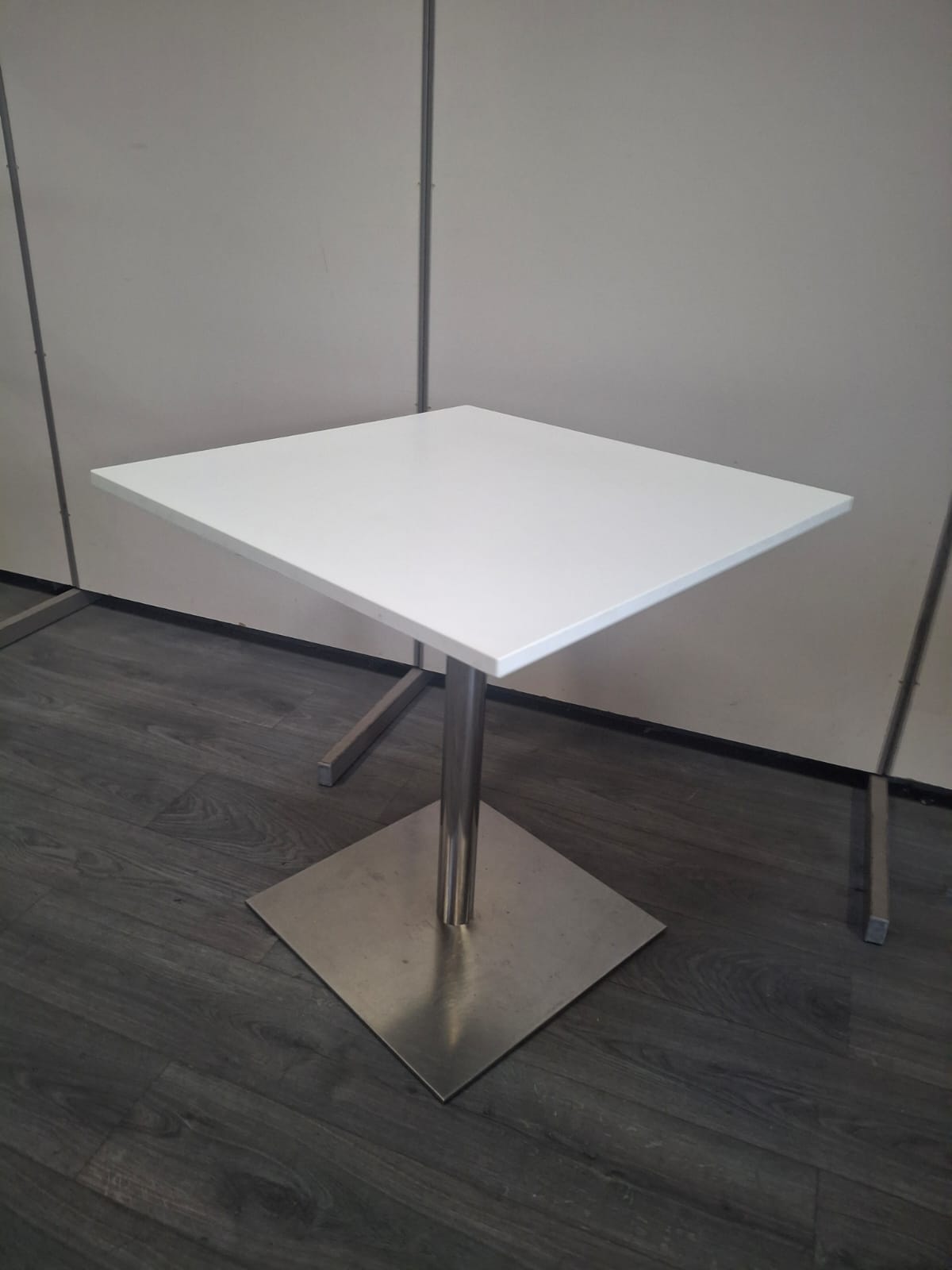 Table de réunion / Réfectoire 70x70 cm