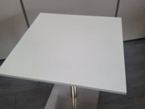 Table de réunion / Réfectoire 70×70 cm