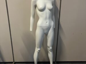 Mannequin femme + socle