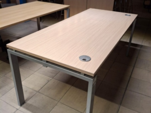 Bureau droit L 180 cm