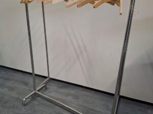 Portant à vêtements professionnel – Gris – H133xL100 cm