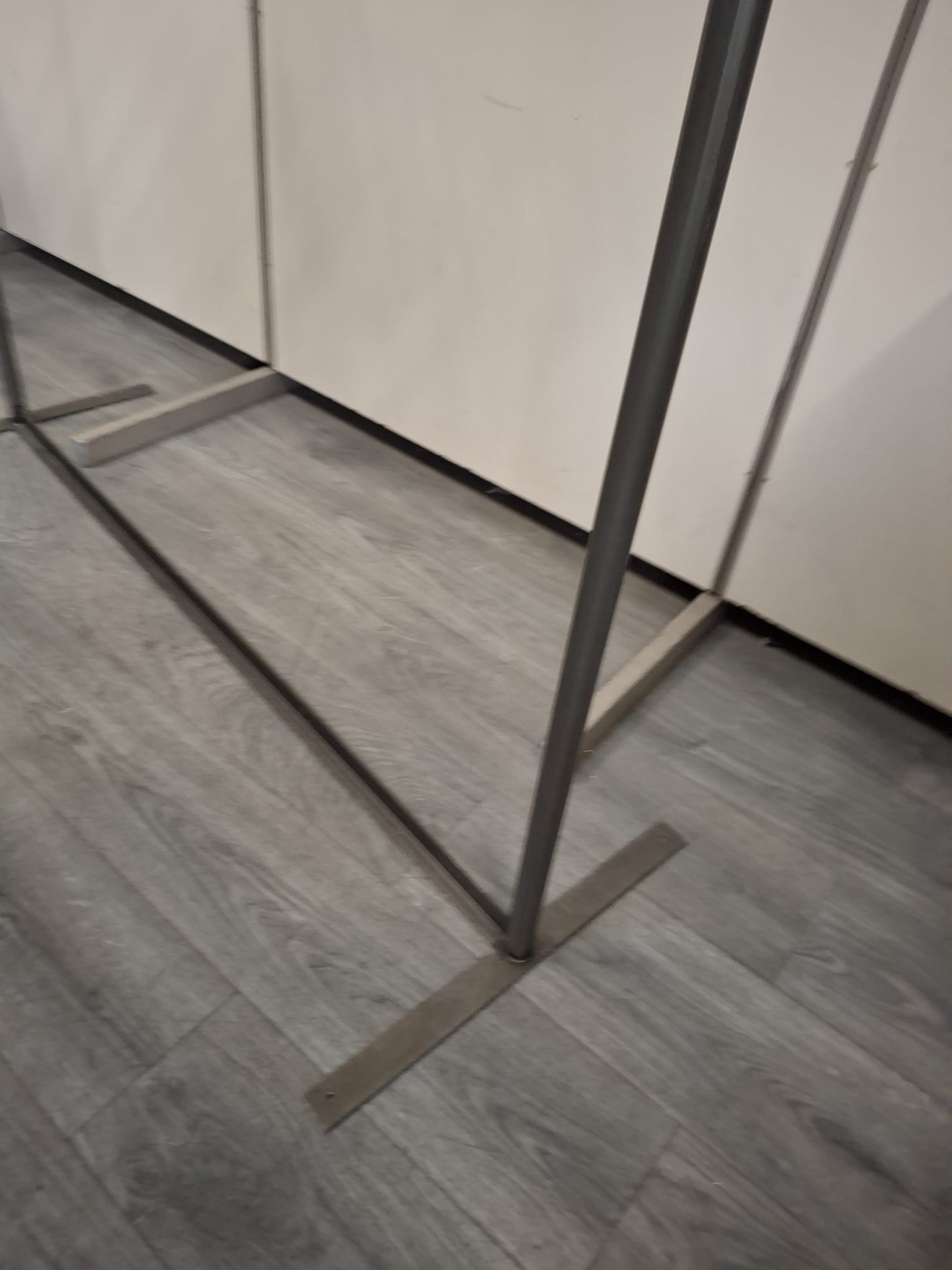 Portant à vêtements professionnel - Gris - H138xL139 cm – Image 2