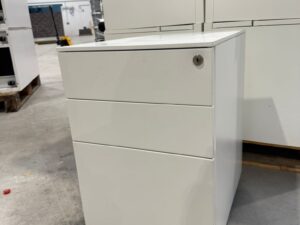 Caisson métallique sur roulettes H 60 cm