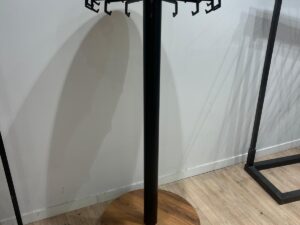 Portant écharpes/foulards, Porte-manteaux – Bois & Noir – H140xØ59cm