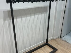 Portant à jeans métallique noir – L114 cm