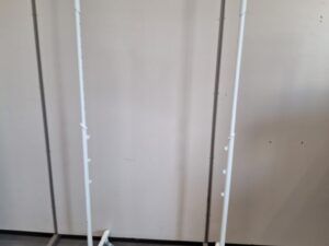 Portant à vêtements style industriel sur roulettes –Hauteur réglable – L60 x H120 à 174 cm