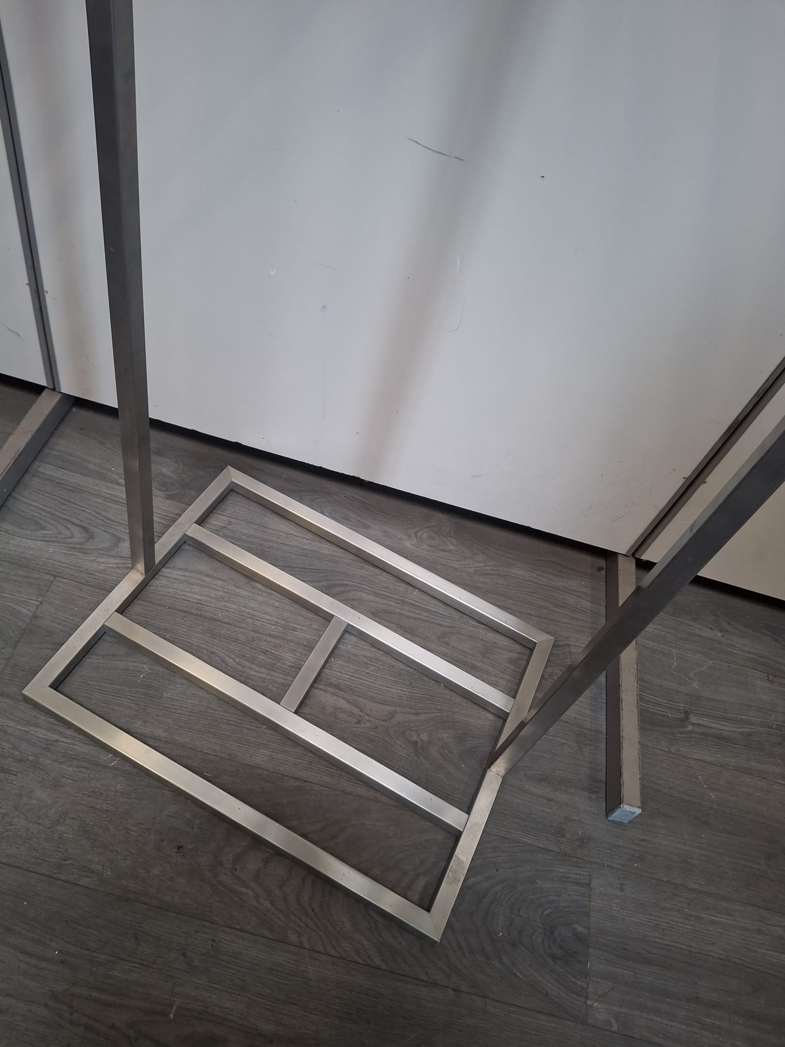 Portant à vêtements professionnel - Acier brossé - H151,5xL75cm