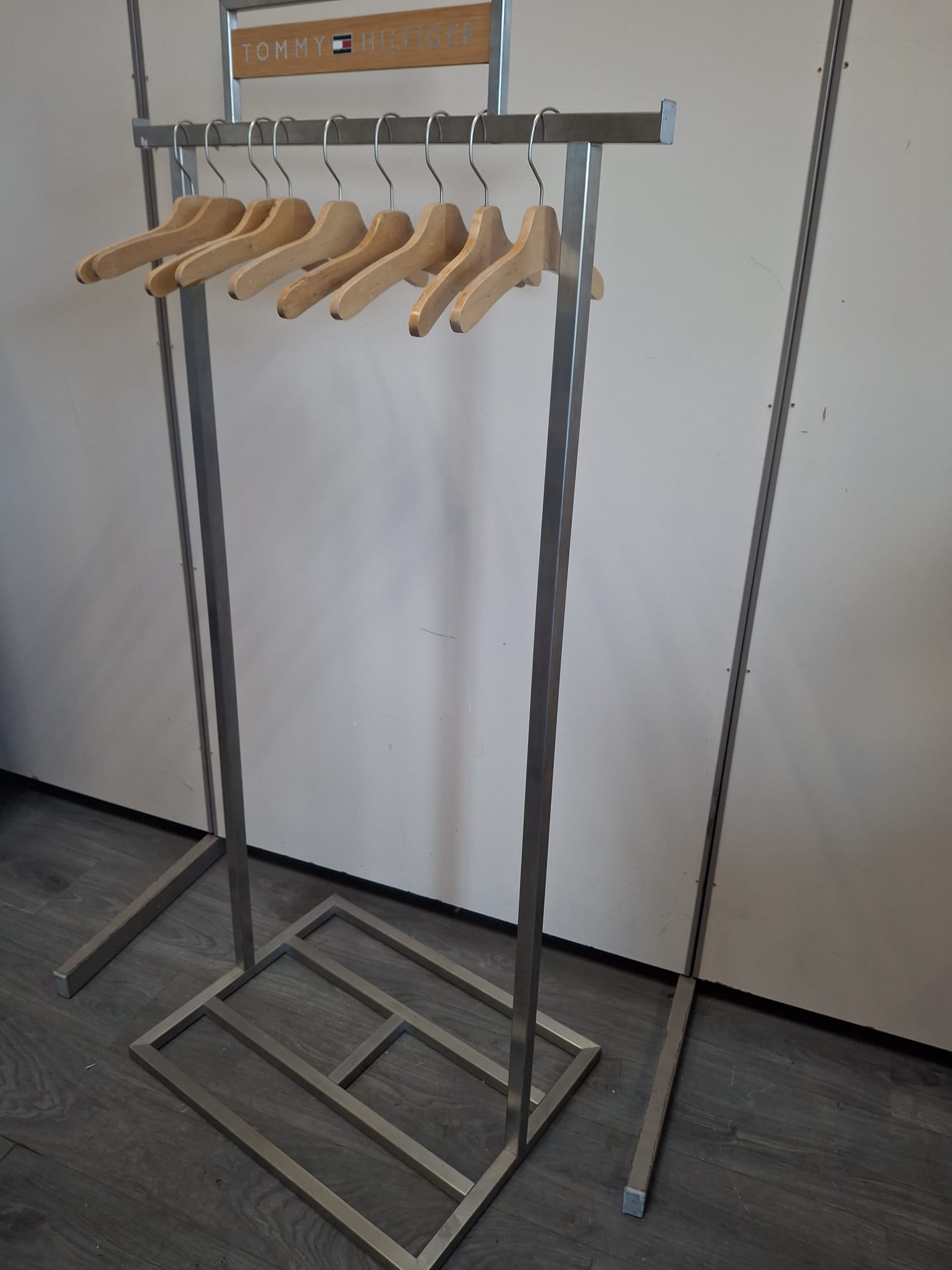 Portant à vêtements professionnel - Acier brossé - H151,5xL75cm