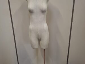 Buste mannequin femme couture + socle sur pied