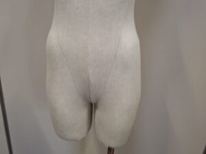 Buste mannequin femme couture + socle sur pied