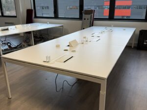 Bureau bench 6 postes blanc – Bureau open space professionnel