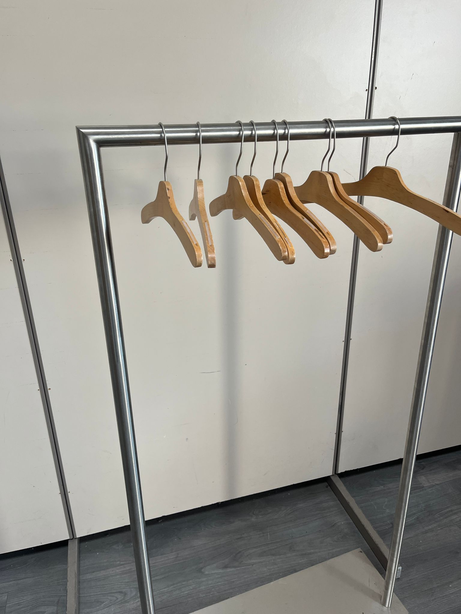 Portant à vêtements professionnel - Robuste - H140xL73cm