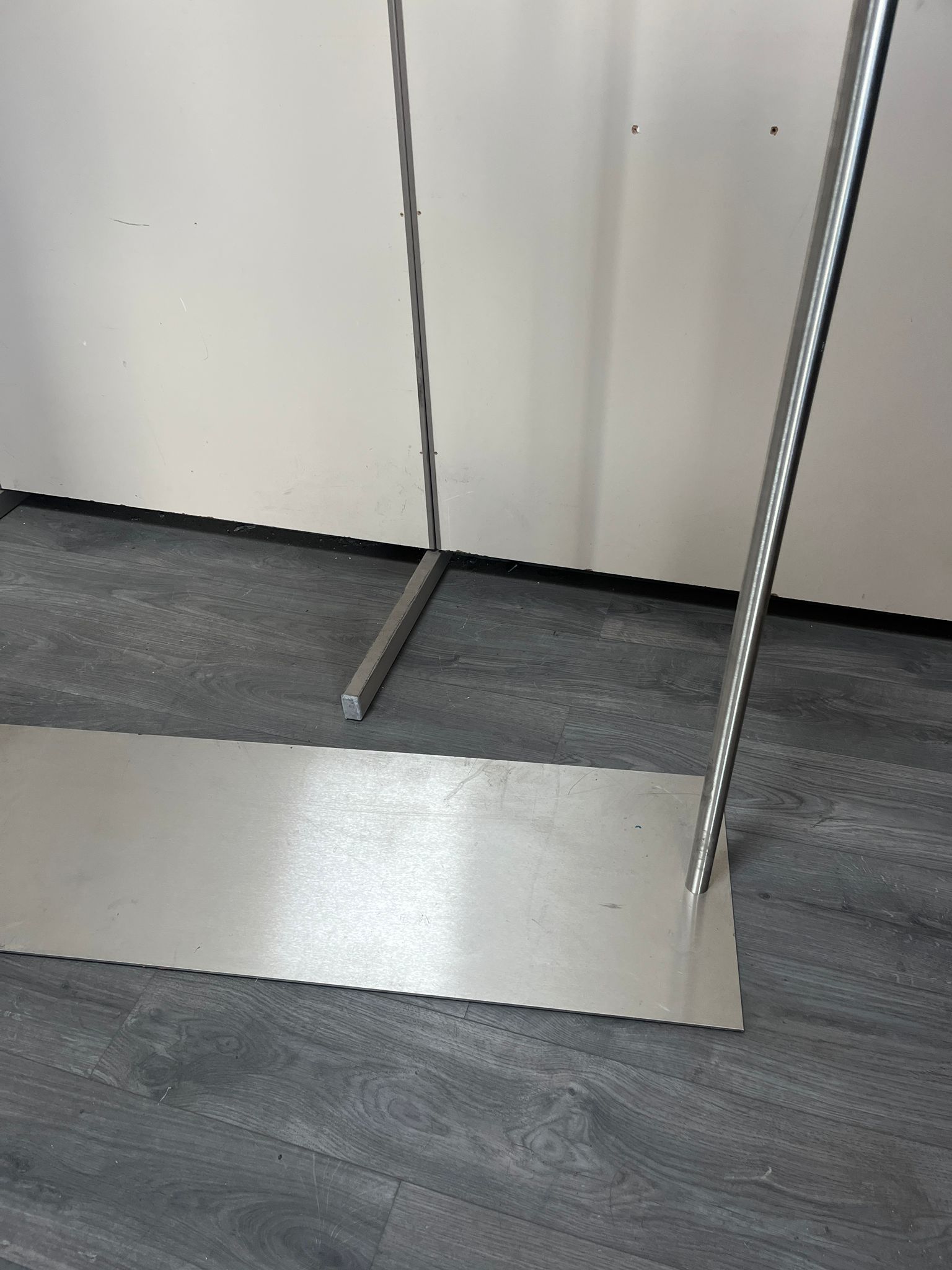 Portant à vêtements professionnel - Robuste - H140xL121cm