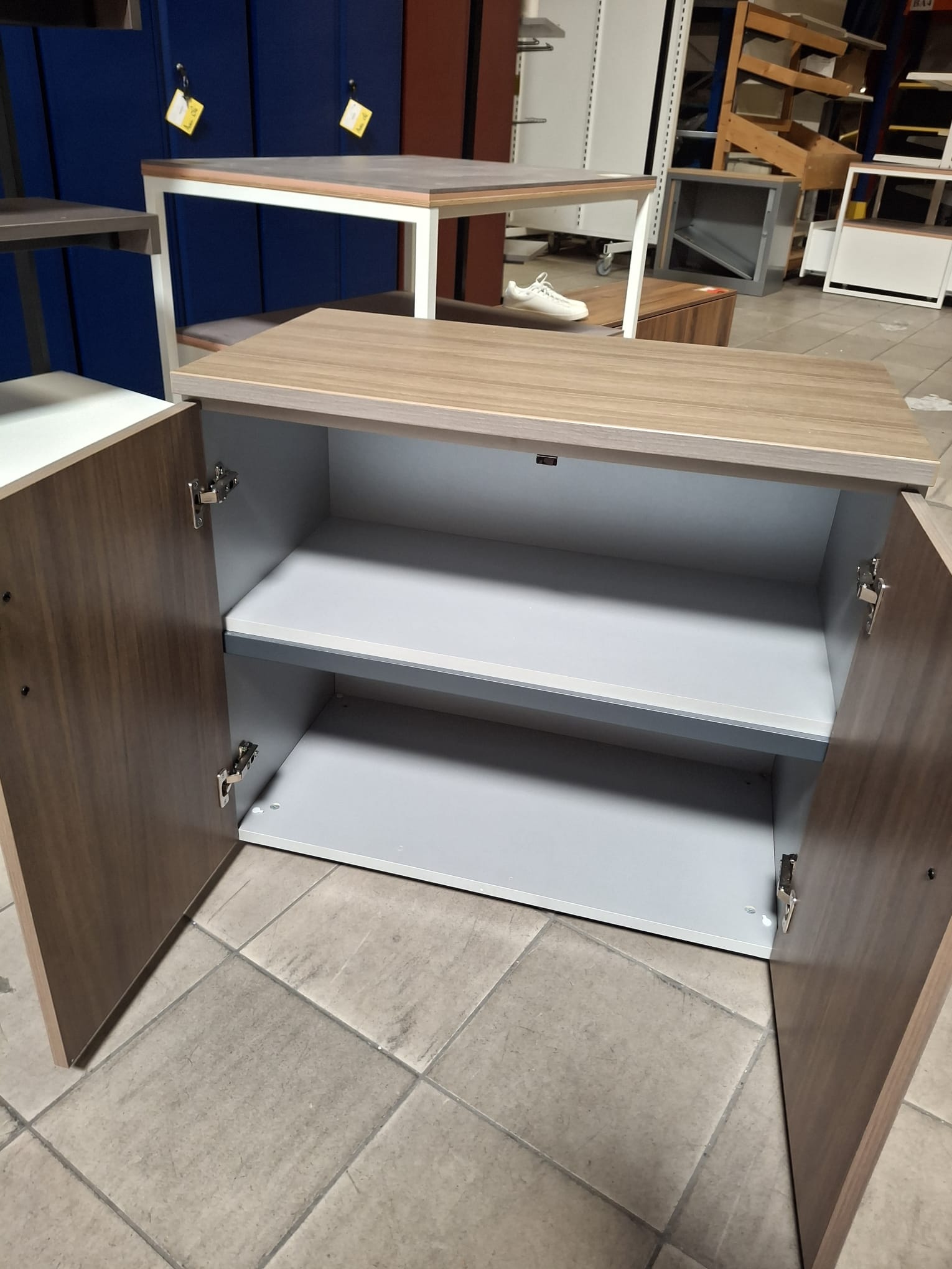 Armoire basse de bureau - Structure bois avec clé - H71xL80cm
