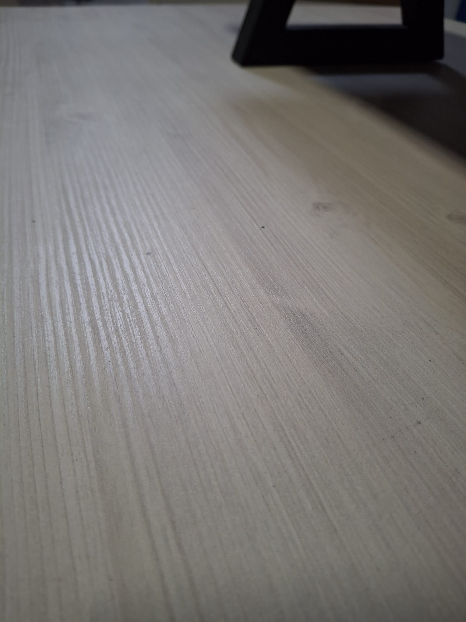 Table de présentation 3 niveaux - Bois et Métal - H113xL120cm