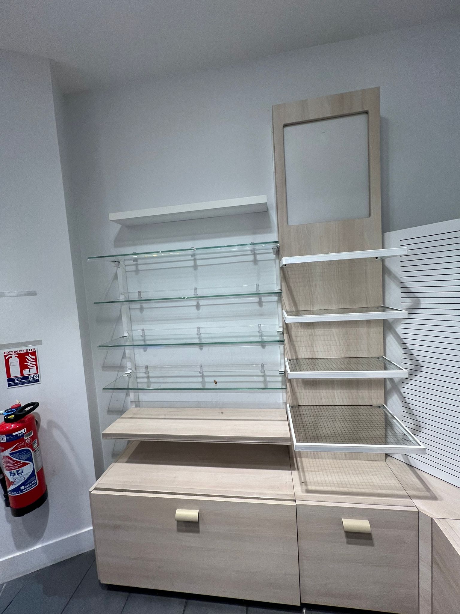 Lot de 2 éléments muraux avec colonne bois – L152 cm