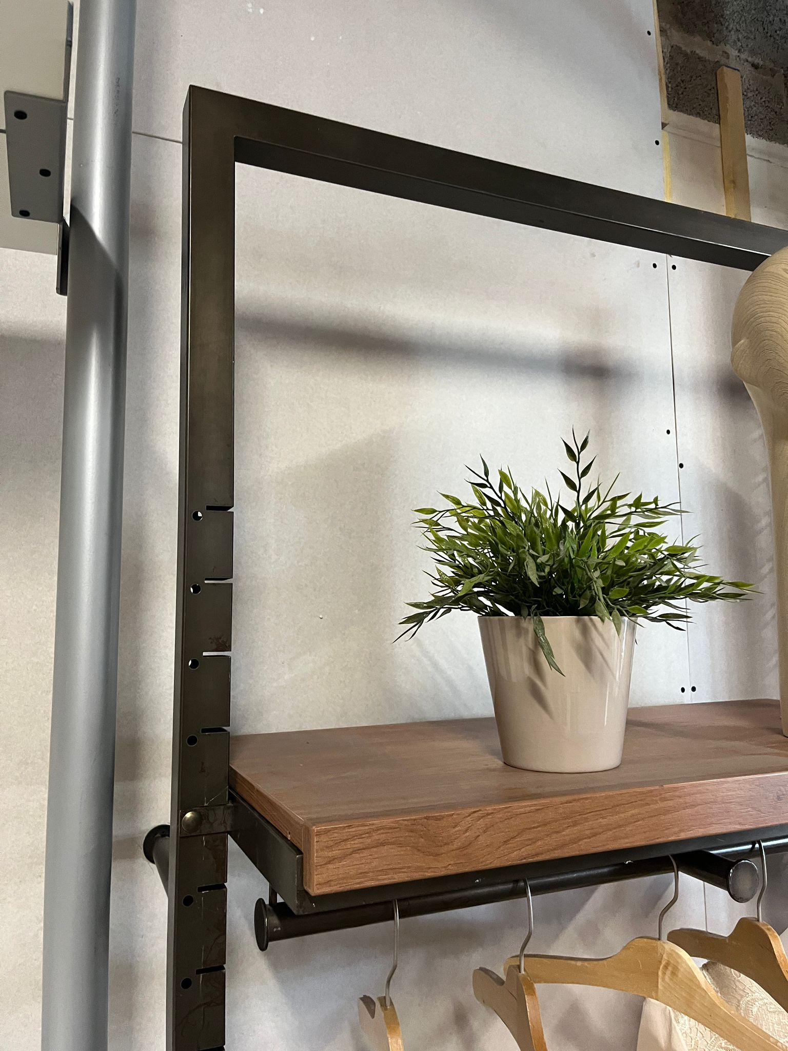Élément mural avec penderie et rangement – Style industriel – H240 cm