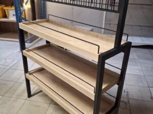 Meuble central de présentation – Métal et bois – 3 niveaux – H135 x L100 x P34,5 cm