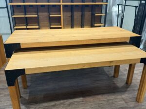 Lot de 2 tables bois et métal – 200 x 80 x H90 cm / 180 x 80 x H75 cm