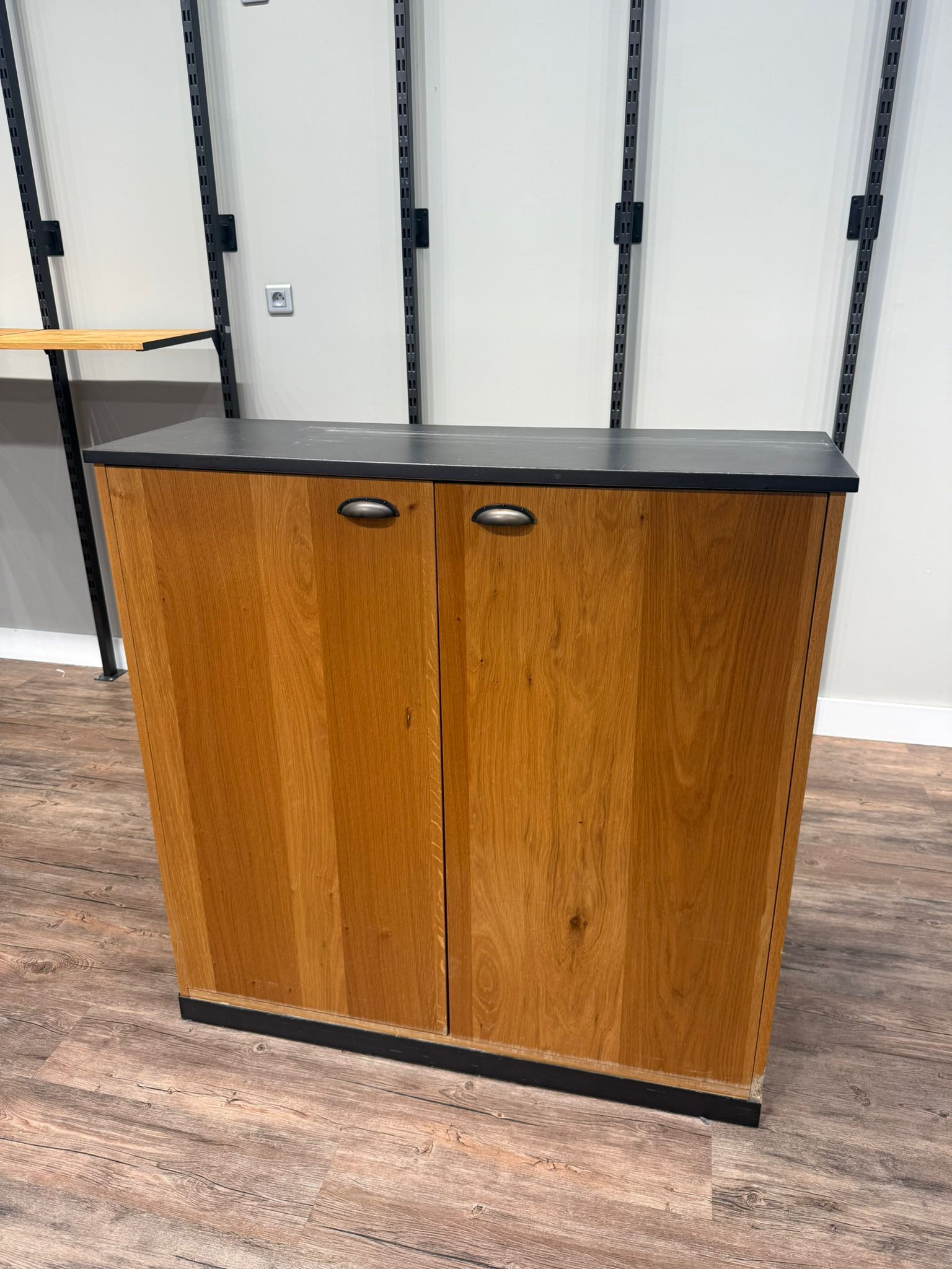 Meuble de rangement 2 portes bois métal - 4 niveaux - 110 x 36 x H 111 cm