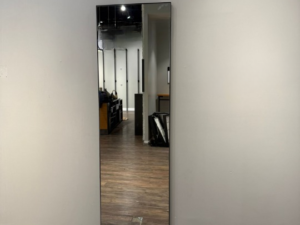 Miroir fixation murale – 150 x 55 cm