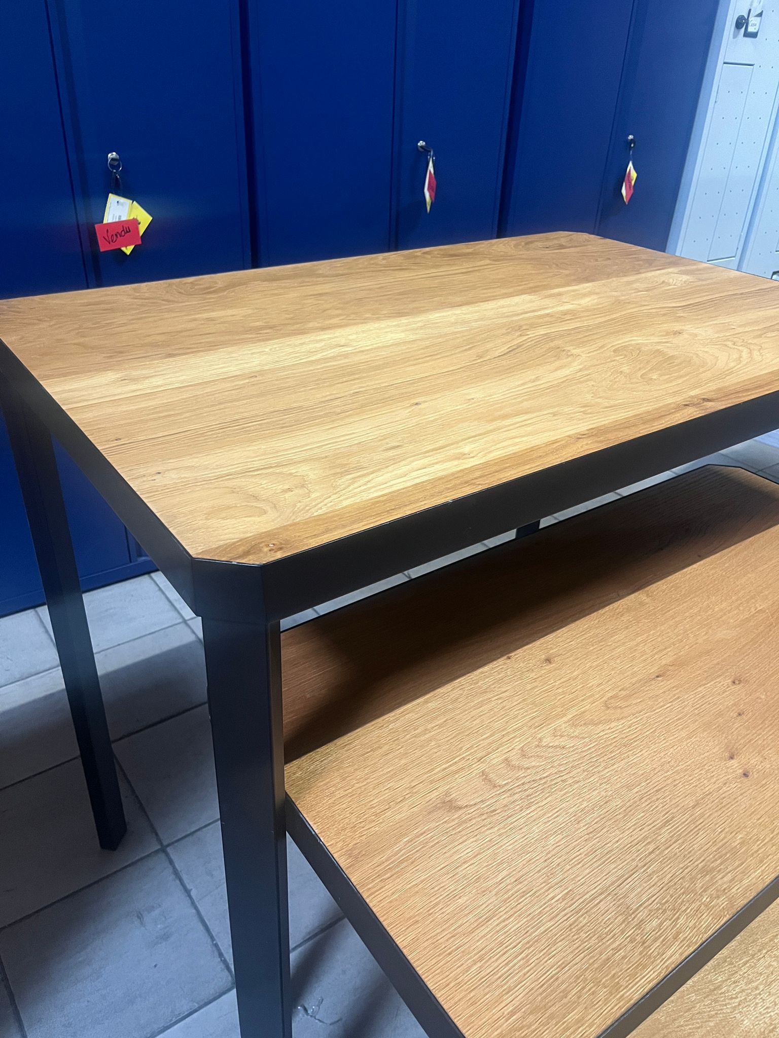 Lot de 3 tables présentation bois et métal - style industriel modulable