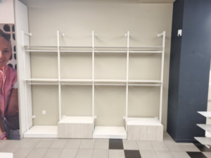 Lot de 4 éléments muraux avec penderie – Structure métallique et bois – L320 x P48 x H240 cm