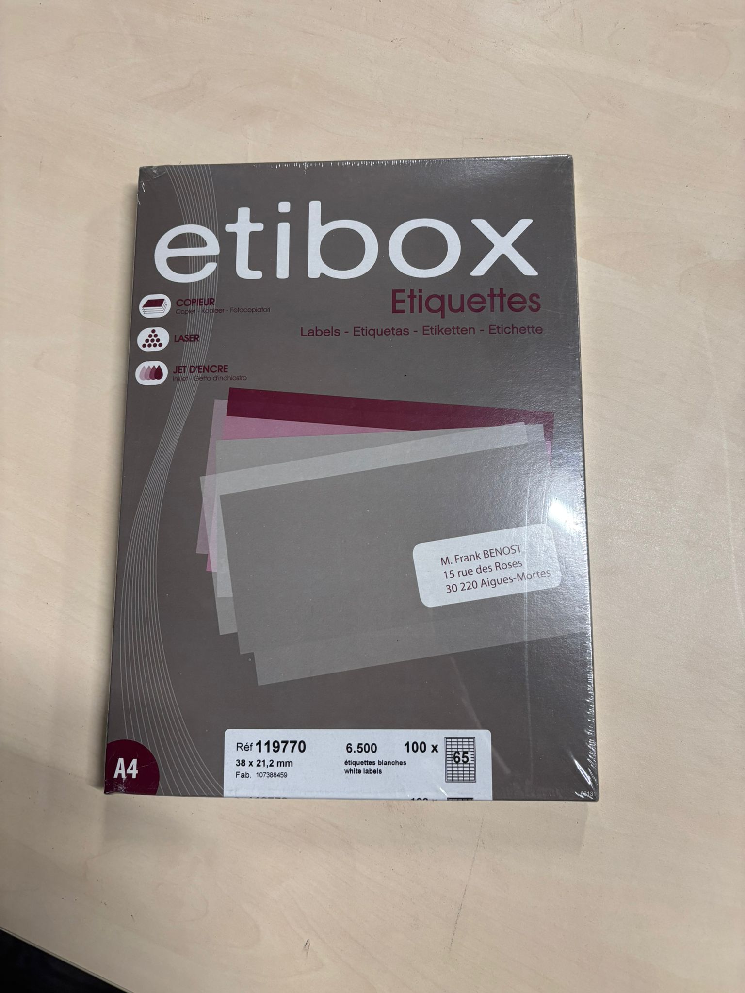 Boîte de 6500 étiquettes adhésives blanches Etibox – 38 x 21,2 mm – Coins droits