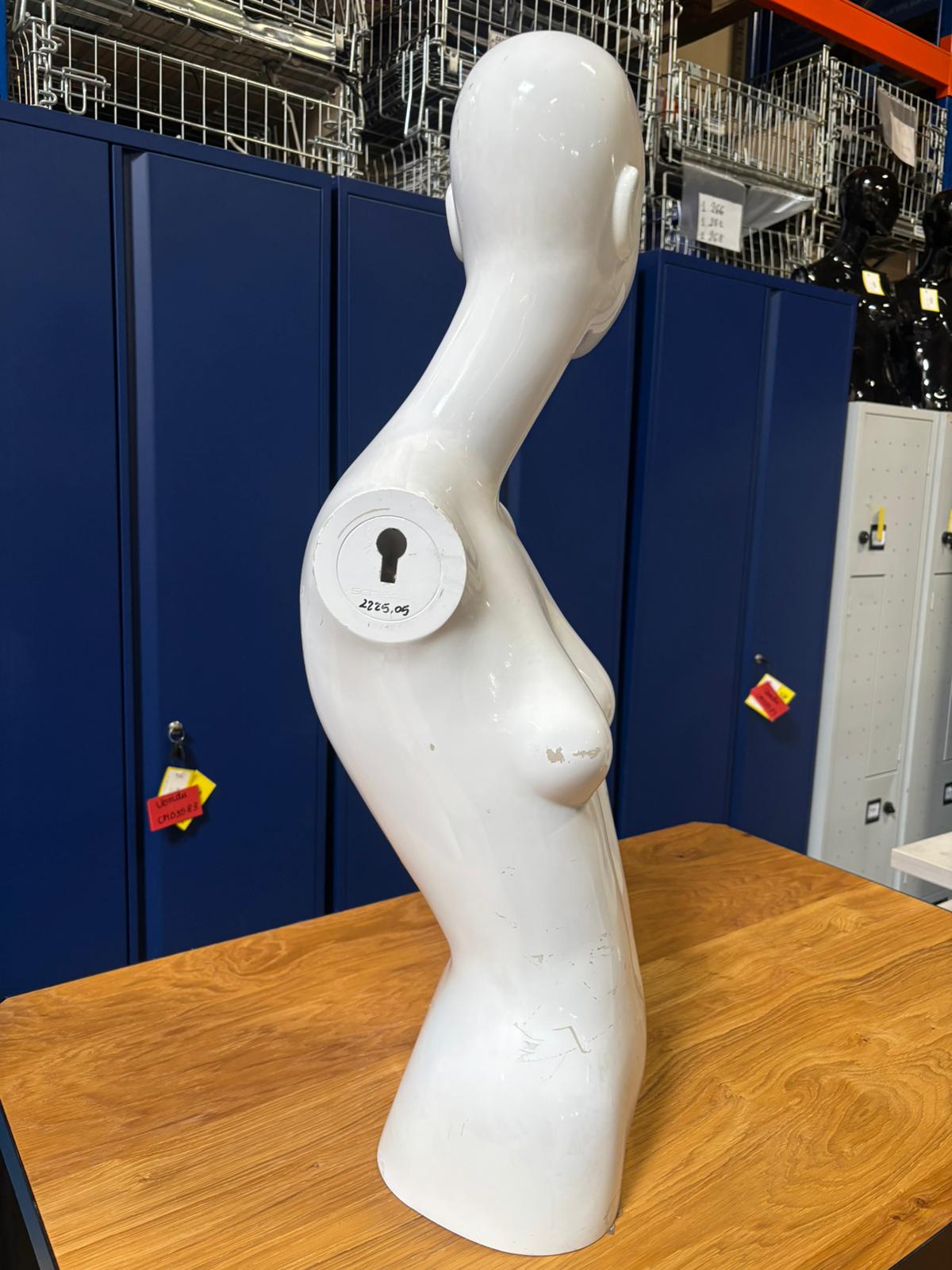 Buste femme – Fibre de verre blanc brillant – H 82 cm
