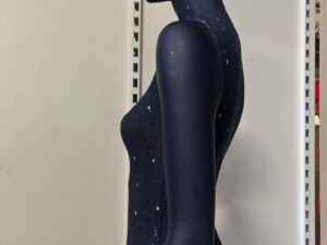 Mannequin femme complet sur socle – Bois, fibre de verre et tissu – H 180 cm