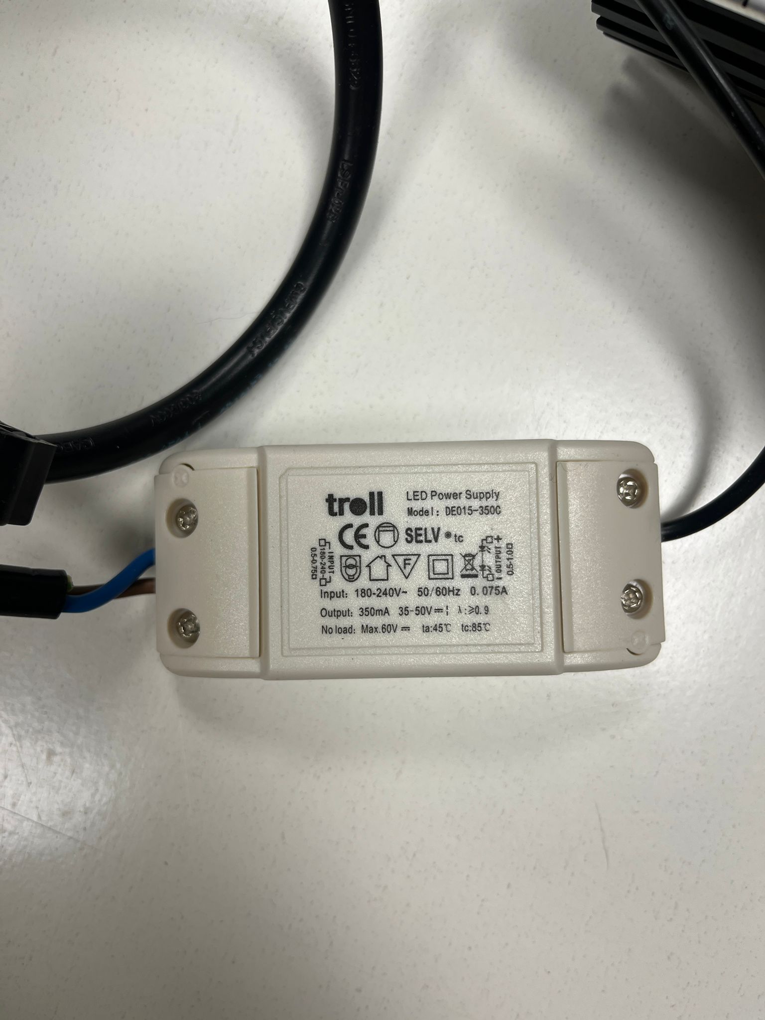 Spot LED encastrable orientable 40° – Driver inclus