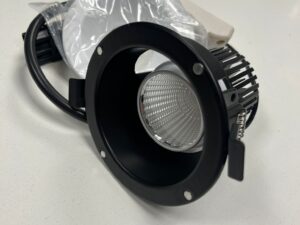 Spot LED encastrable orientable 40° – Driver inclus