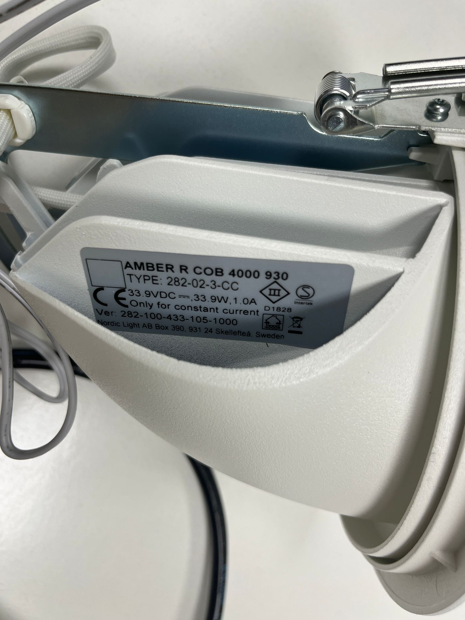 Spot LED encastrable orientable avec driver – 1000 mA