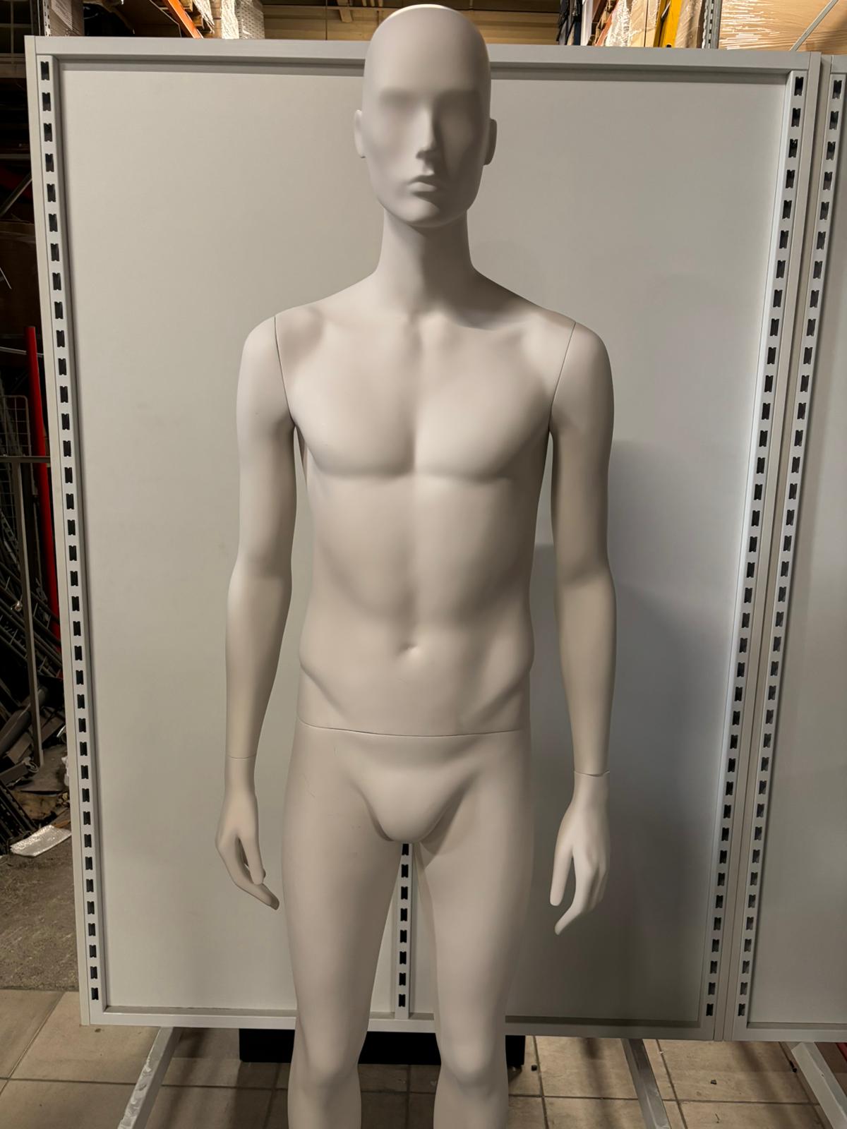 Mannequin homme complet sur socle – Fibre de verre crème mat – H 196 cm