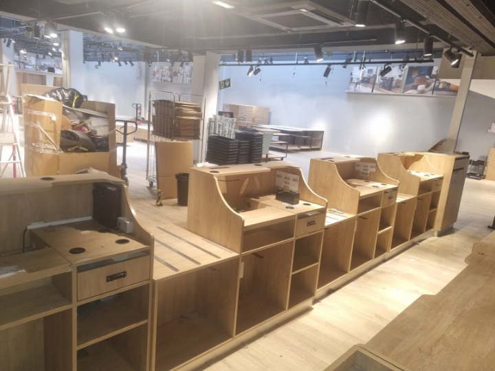 Comptoir d'accueil en bois – Accès PMR – L661xP75xH120 cm