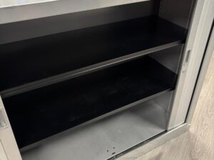 Armoire de bureau métallique sans clé grise – L120 x l43 x H100 cm