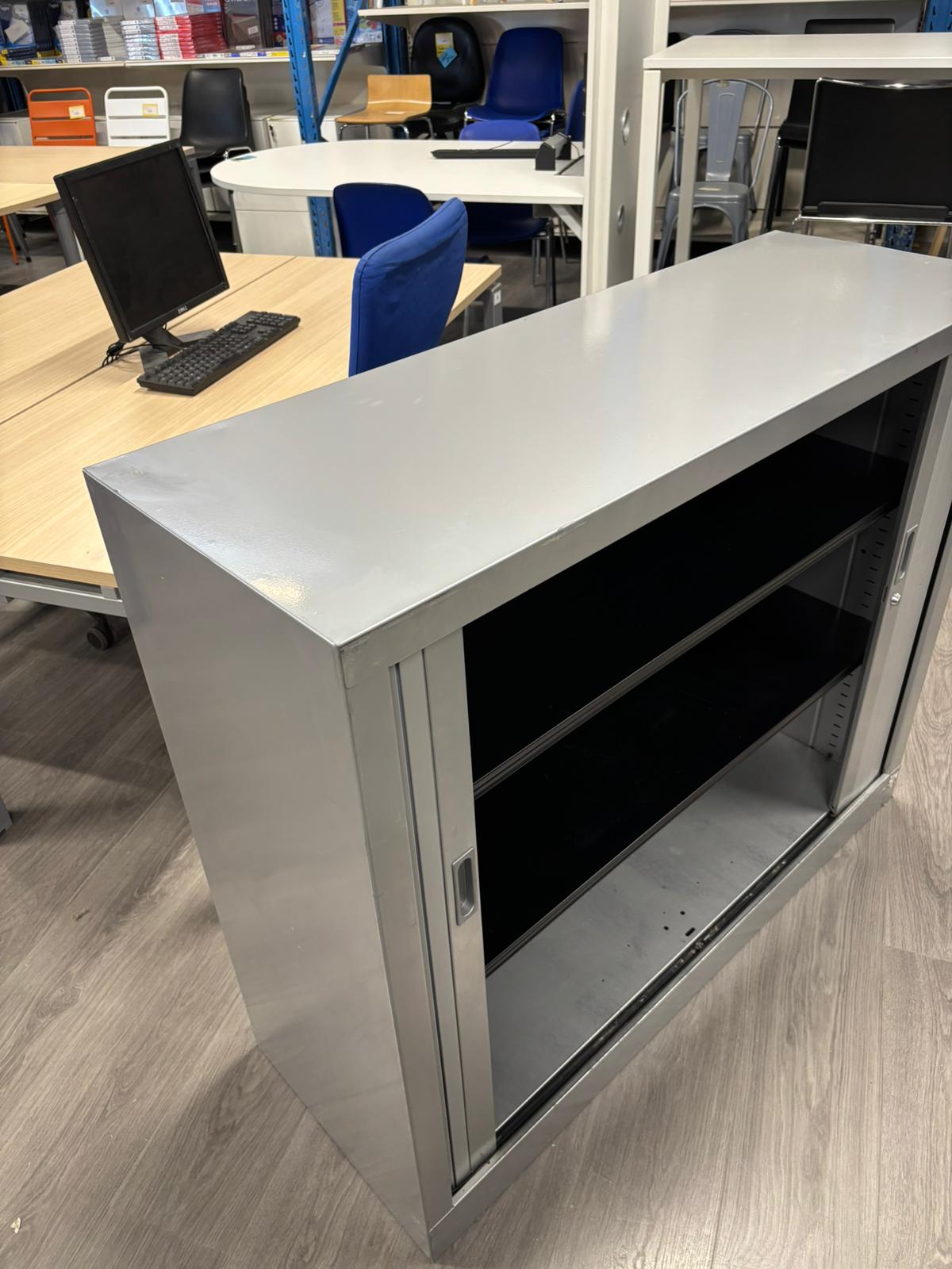 Armoire de bureau métallique sans clé grise – L120 x l43 x H100 cm