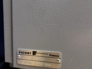 Armoire coffre-fort métallique avec portes blindées (1 clé sur 4) – L114 x l49 x H105 cm