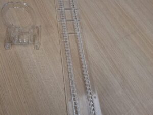 Lot de 15 échelles sécables + chevalets en PVC transparent – L56,5 x l8 cm