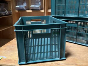Caisse de manutention en PVC – L60 x l40 x H30 cm