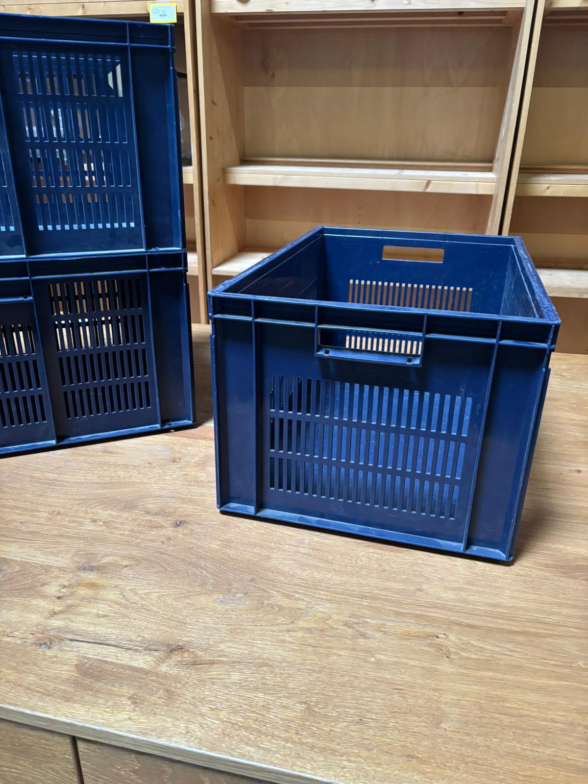 Caisse de manutention ALLIBERT en PVC – L60 x l40 x H30 cm
