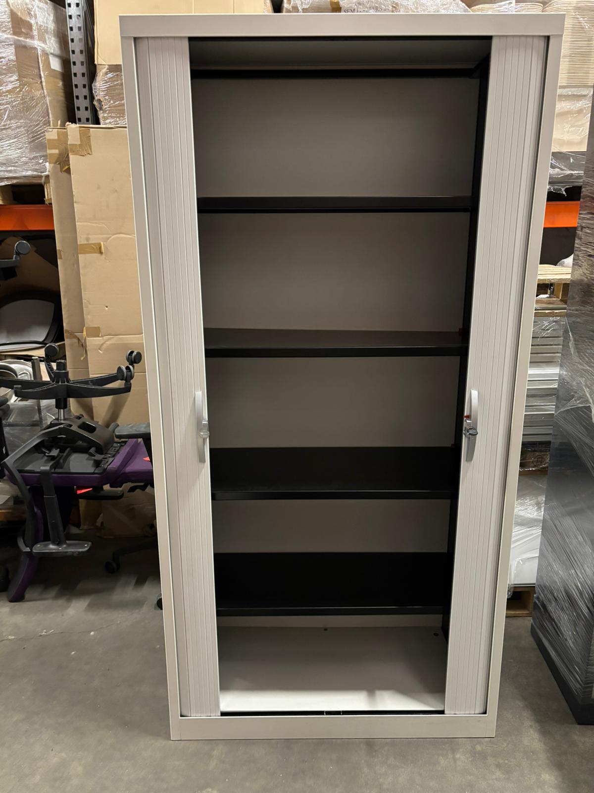 Armoire de bureau métallique avec clé – L82 x P36 x H143 cm