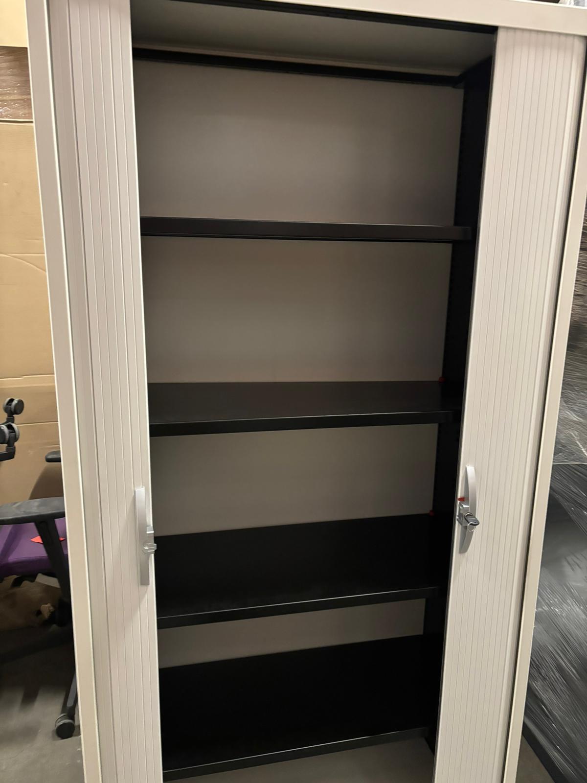 Armoire de bureau métallique avec clé – L82 x P36 x H143 cm