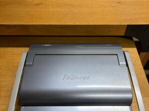 Relieuse Fellowes Quasar+ 500 – 40 x 40 cm