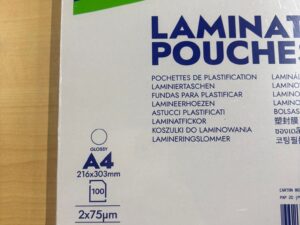 Pochettes de plastification brillantes Lyreco format A4 – 216 x 303 mm (lot de 100)