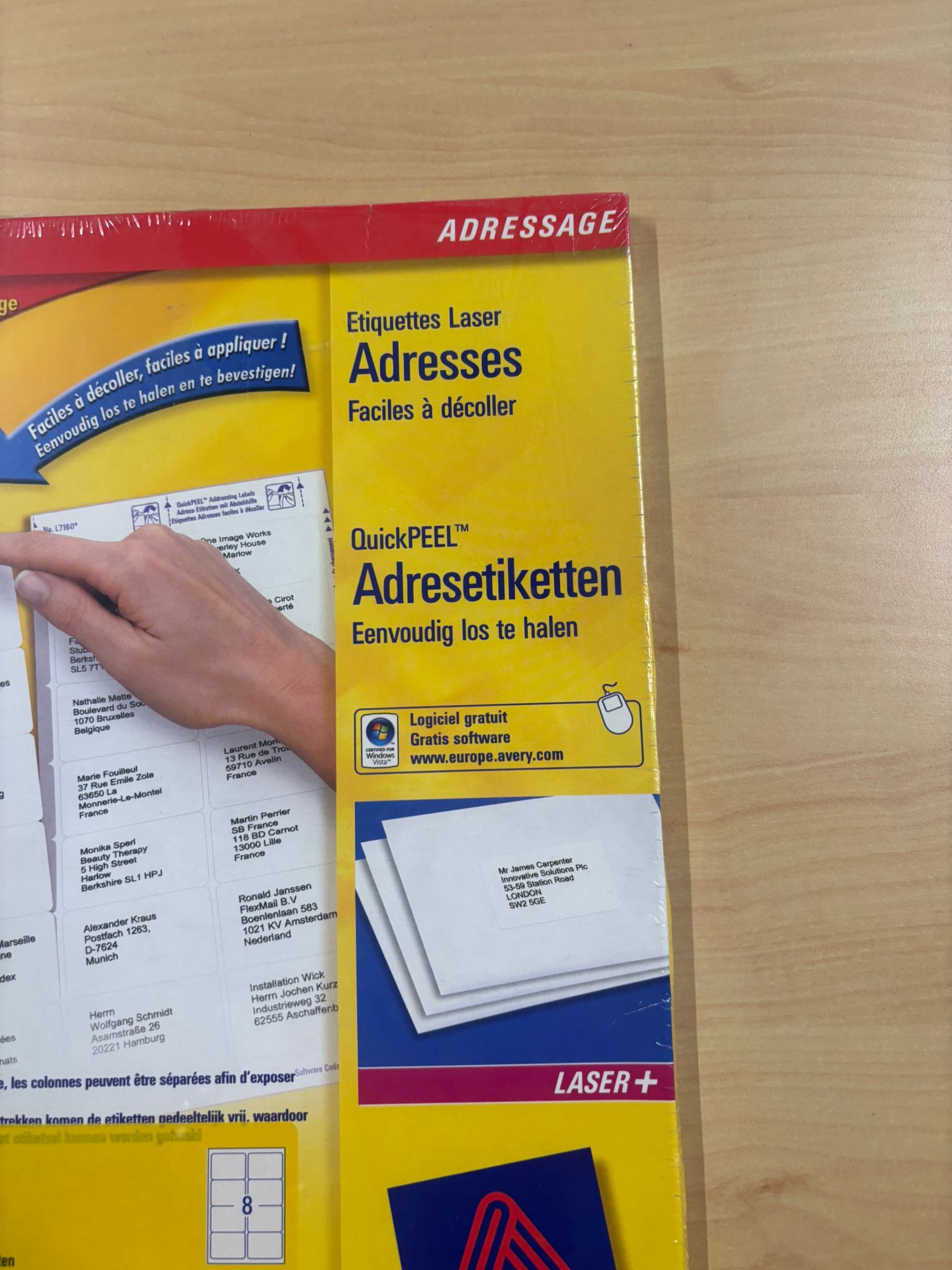 Étiquettes laser adresses Avery – 99,1 x 67,7 mm (lot de 40 / 320 étiquettes)