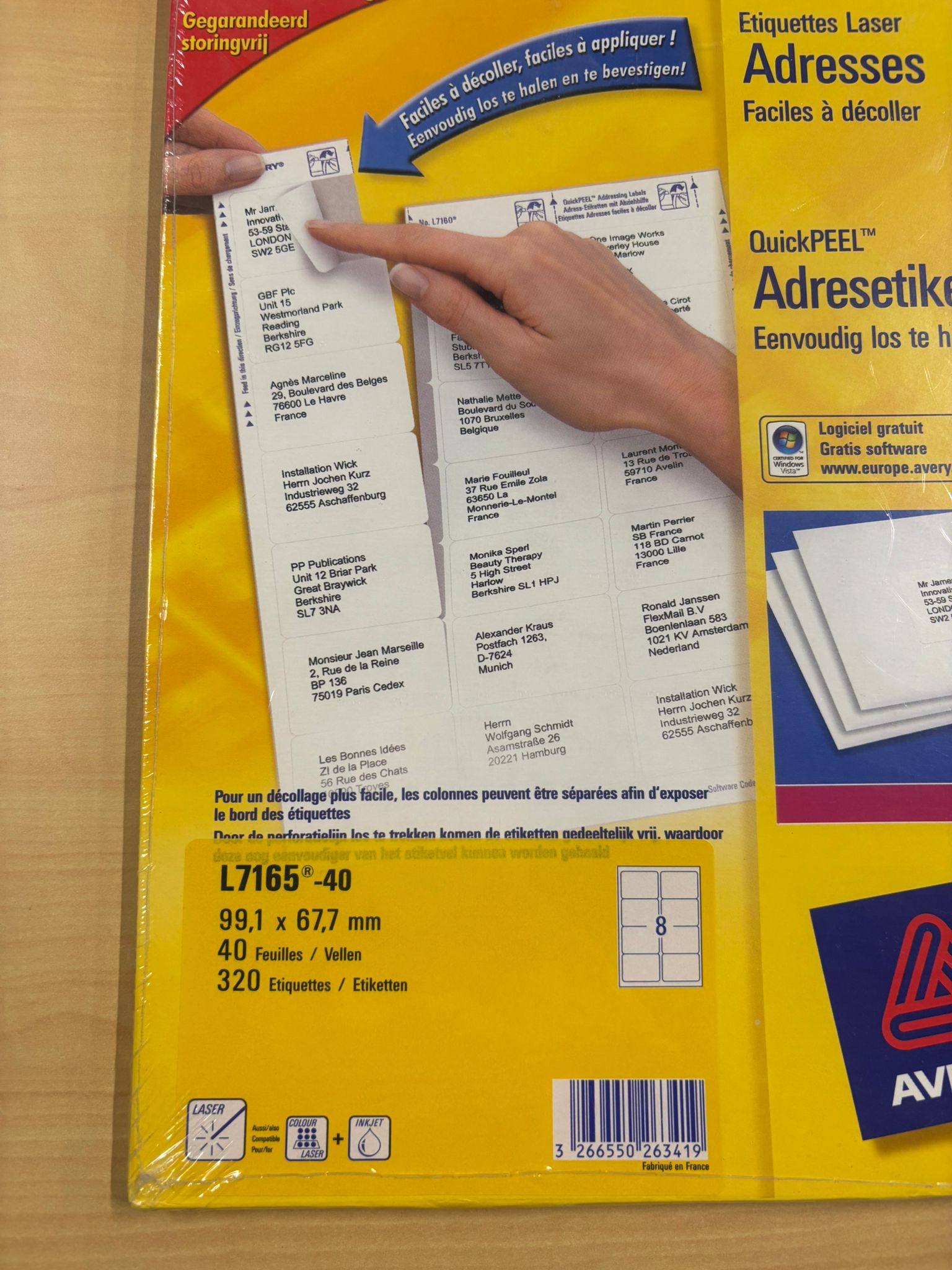 Étiquettes laser adresses Avery – 99,1 x 67,7 mm (lot de 40 / 320 étiquettes)